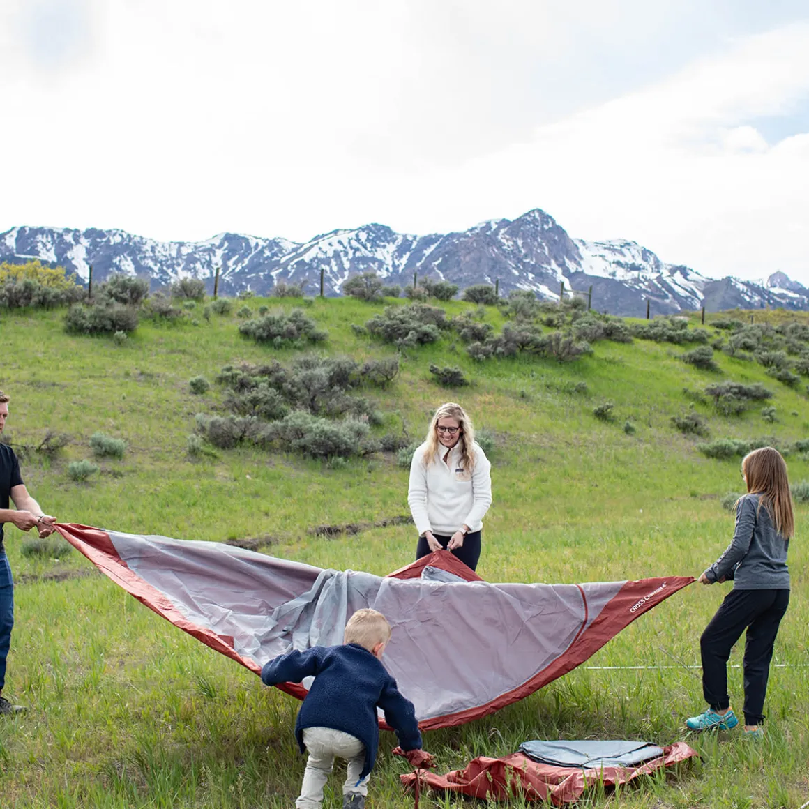 Cross Canyon 4-Person Tent