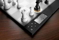 Digital Electronic Chess Computer