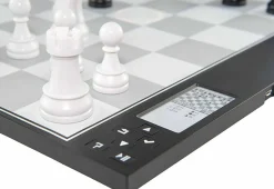 Digital Electronic Chess Computer