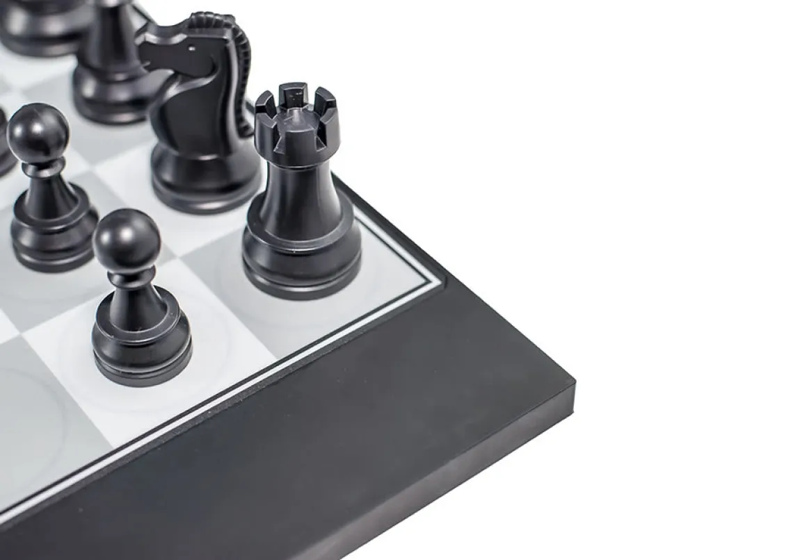 Digital Electronic Chess Computer
