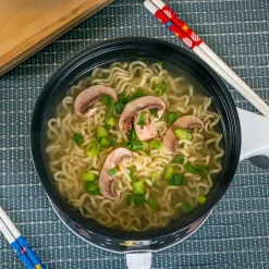 Disney Mickey Mouse Hot Pot with Ramen Bowls