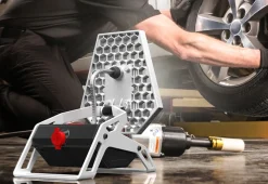 Durable Mobile Task Light