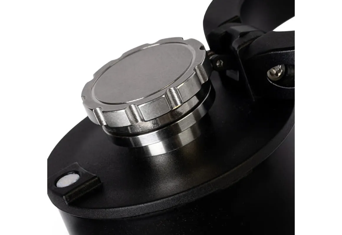 Insulated Flask with Built-In Bluetooth Speaker