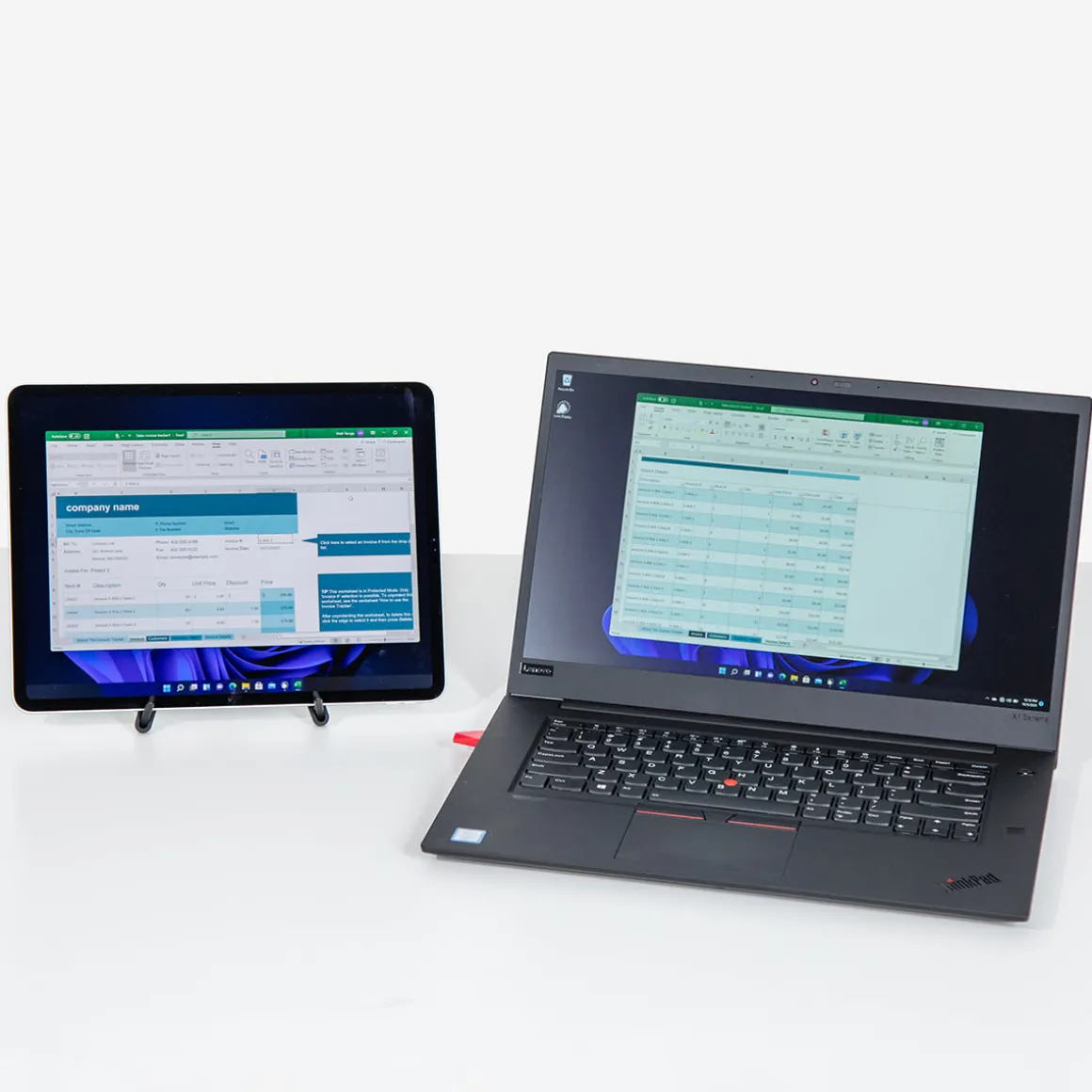 iPad-to-Monitor Adapter