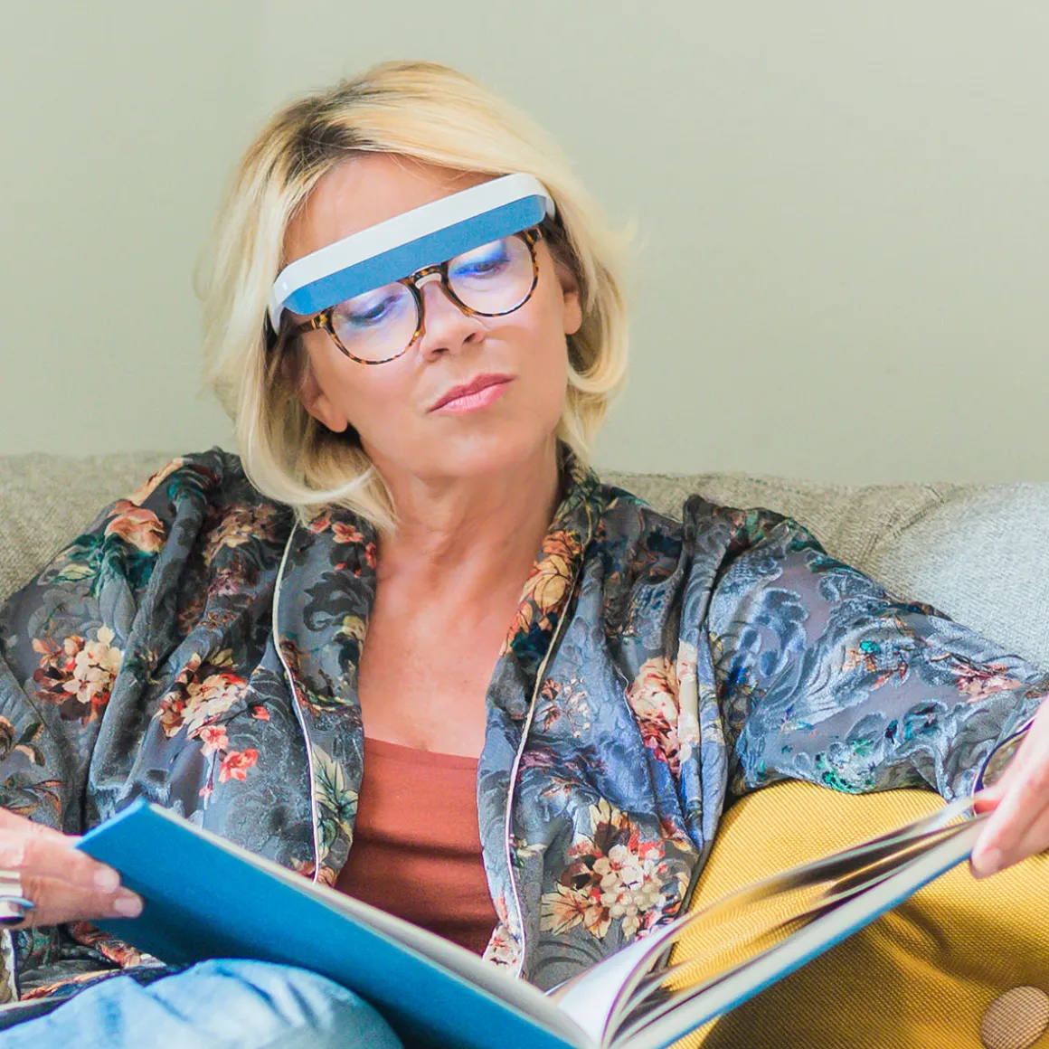 Light Therapy Glasses
