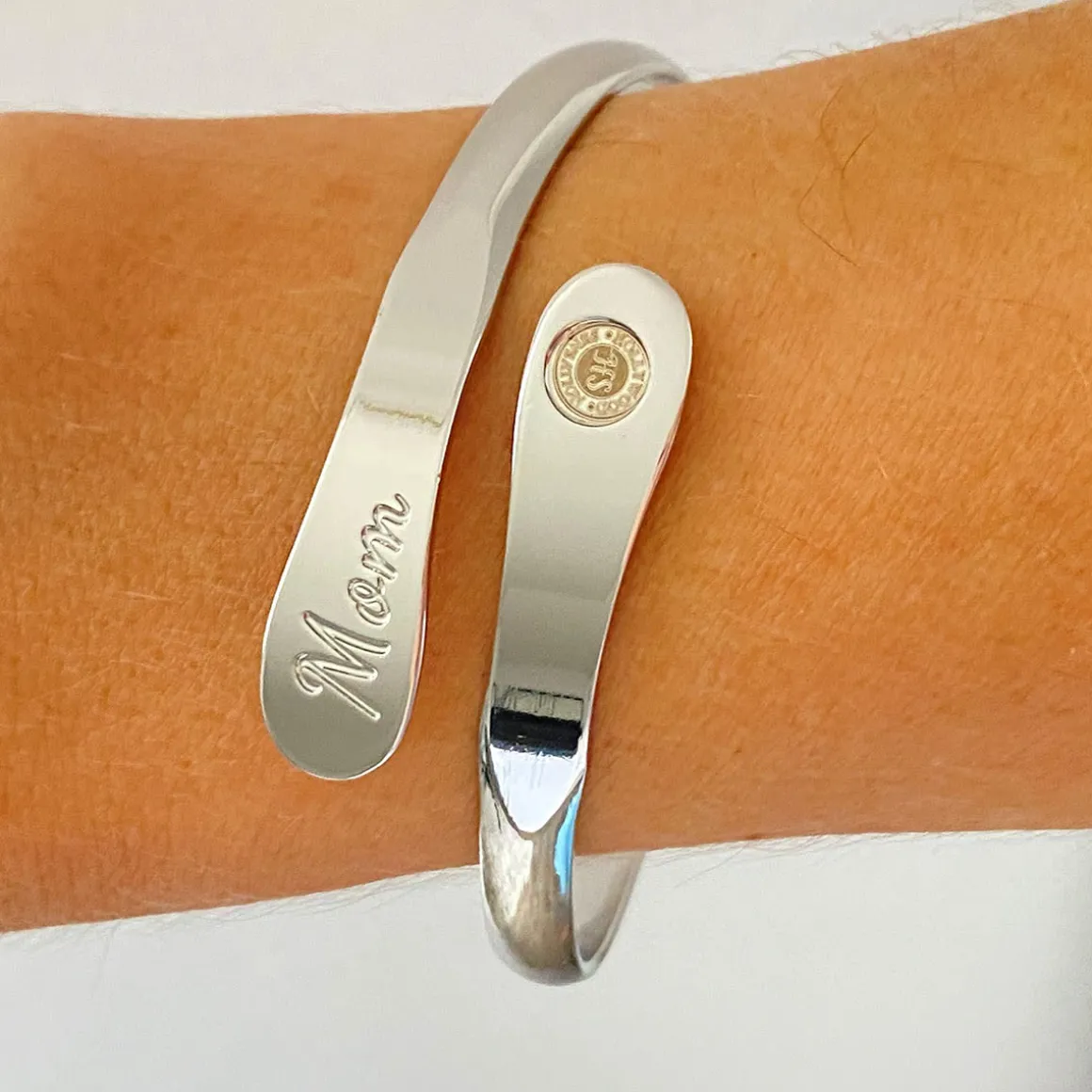 Love You Mom Engraved Bracelet