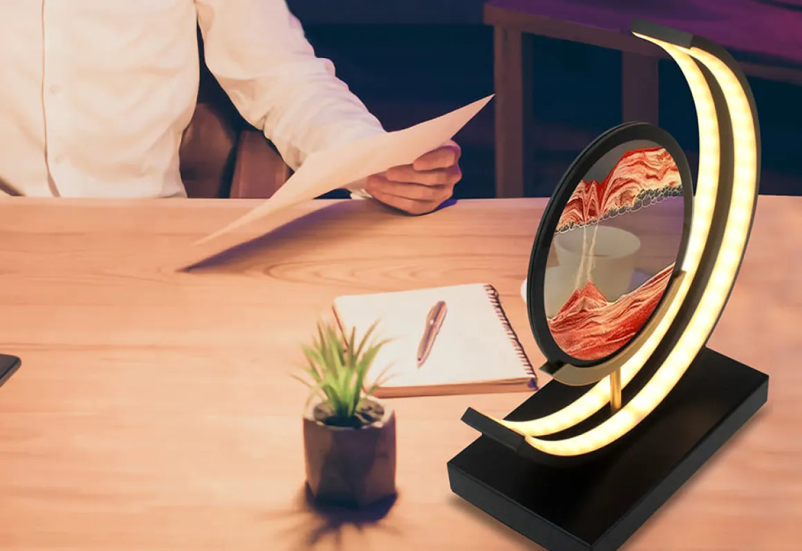 Moving Sand Lamp