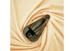 Pocket-Sized Cordless Travel Iron
