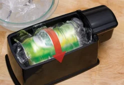 Portable Beverage Can Chiller