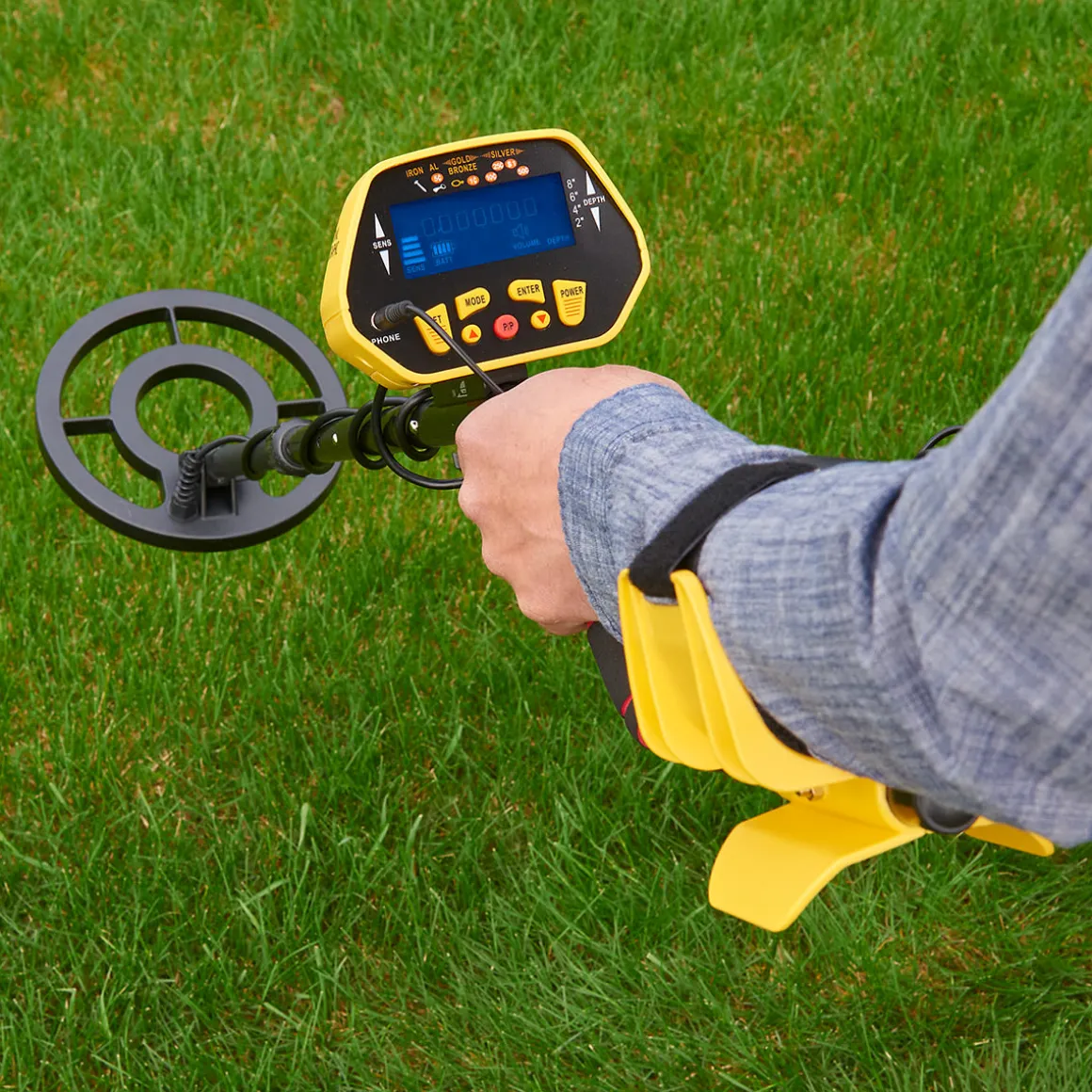 Pro Digital Metal Detector with Headphones