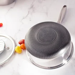 1.5-Quart Hybrid Sauce Pan with Lid