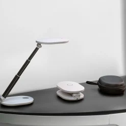 Rechargeable LED Tabletop Lamp