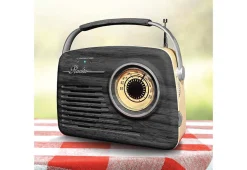 Retro AM/FM Radio with Bluetooth