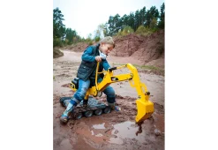 Ride-On Excavator