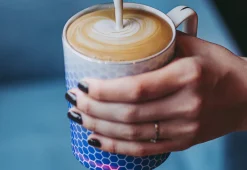 Self-Heating Smart Mug