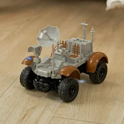 Smithsonian RC Luna Rover
