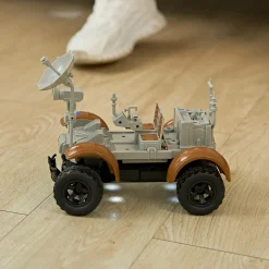 Smithsonian RC Luna Rover