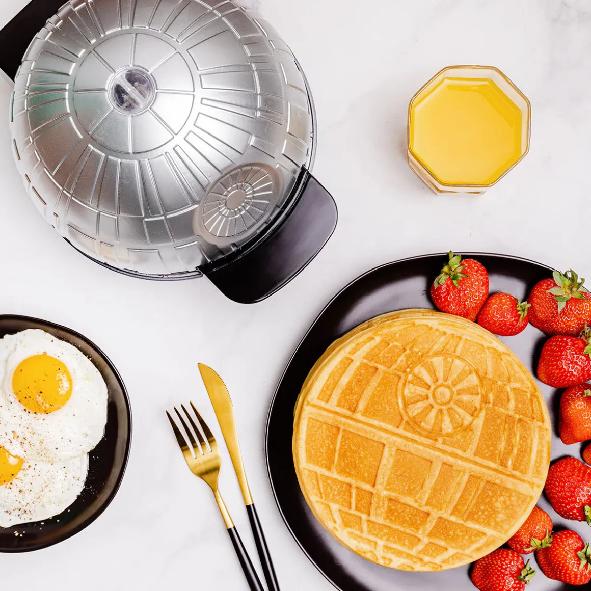 Star Wars Halo Death Star Waffle Maker