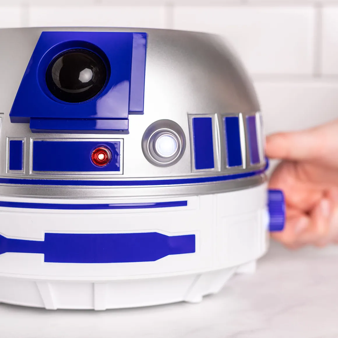 Star Wars R2-D2 Light-Up 2-Slice Toaster
