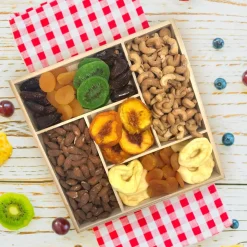Sugar Plum Touch of Sweetness Dried Fruit and Nut Tray