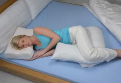 The L Pillow