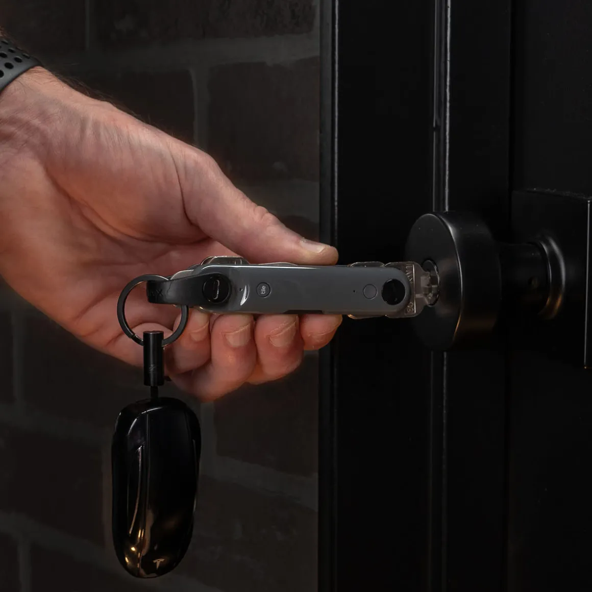 Trackable Smart Key Organizer