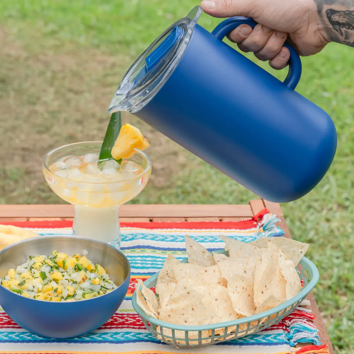 Vacuum-Insulated Pitcher