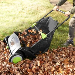 21'' Manual Lawn Sweeper