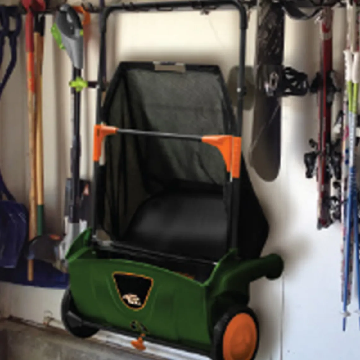 26'' Push Lawn Sweeper