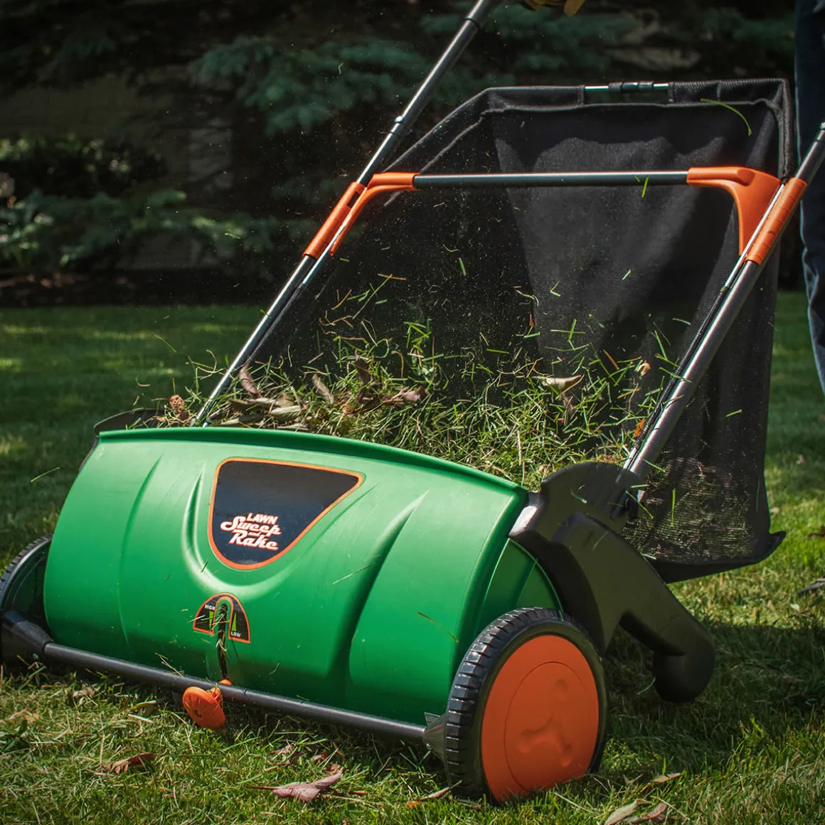 26'' Push Lawn Sweeper