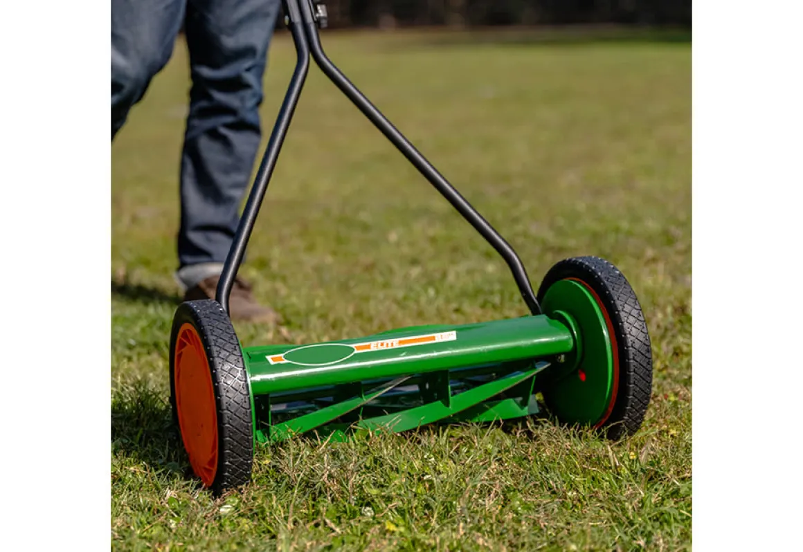 16'' Scotts Manual Reel Mower