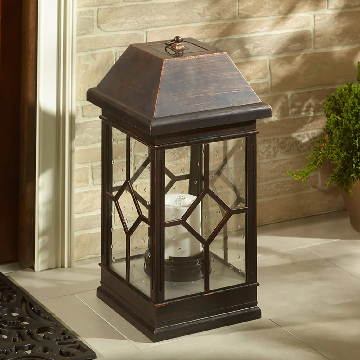 22'' Solar Powered Candle Lantern